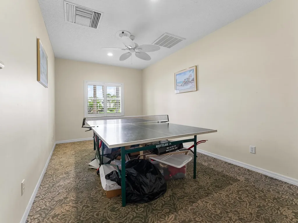 625 W Lake Jasmine Circle Vero Beach FL 32962