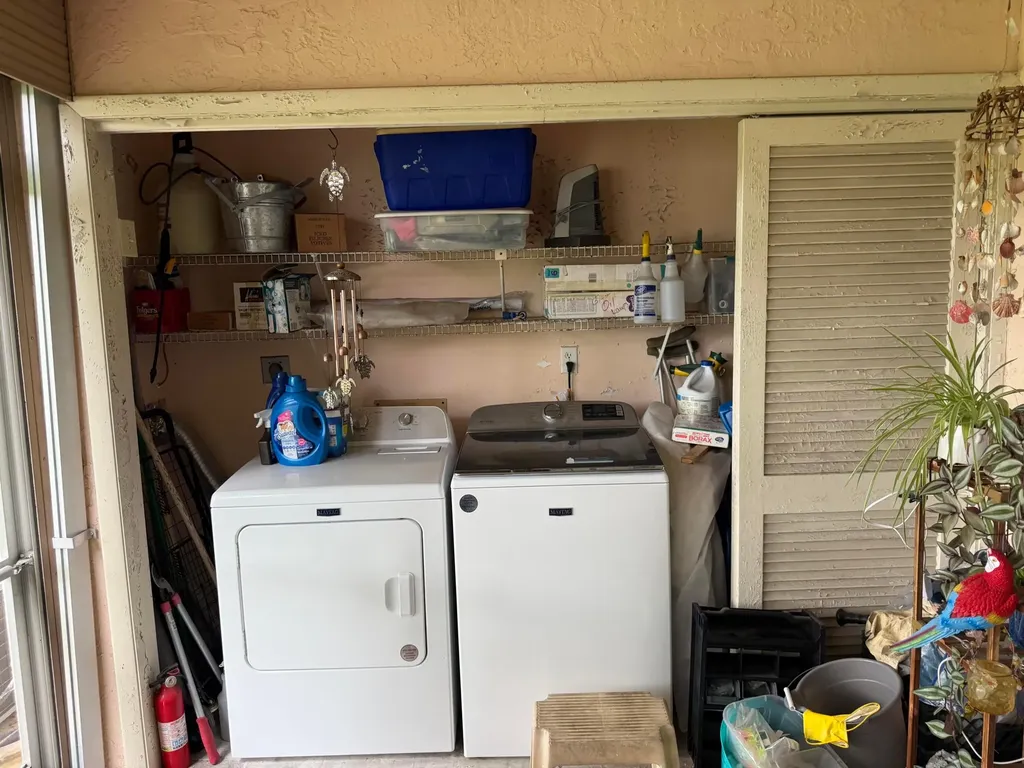 212 Lake Susan Lane West Palm Beach FL 33411