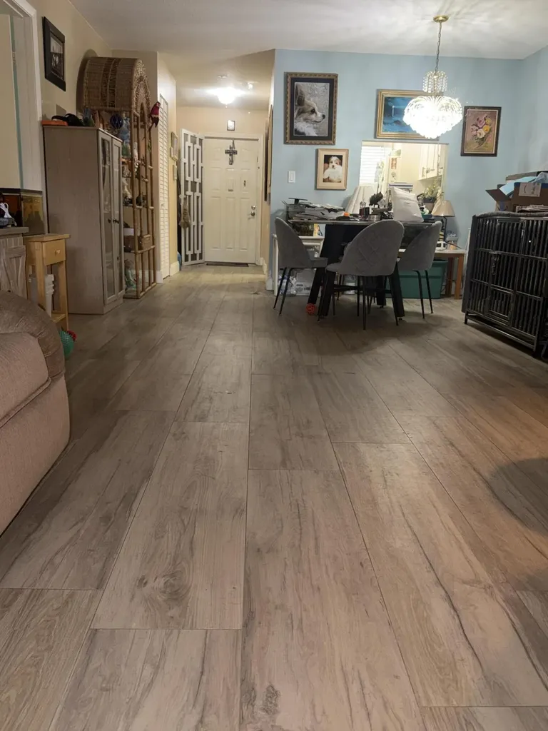 212 Lake Susan Lane West Palm Beach FL 33411