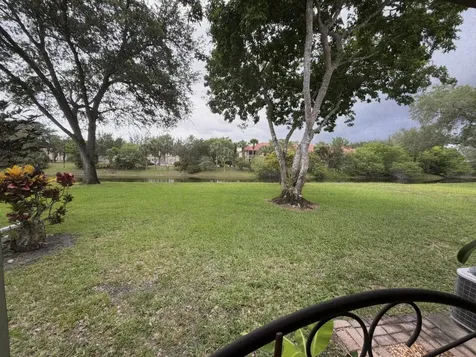 212 Lake Susan Lane West Palm Beach FL 33411
