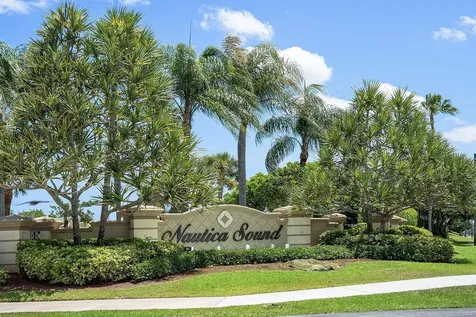 3840 Newport Avenue Boynton Beach FL 33436