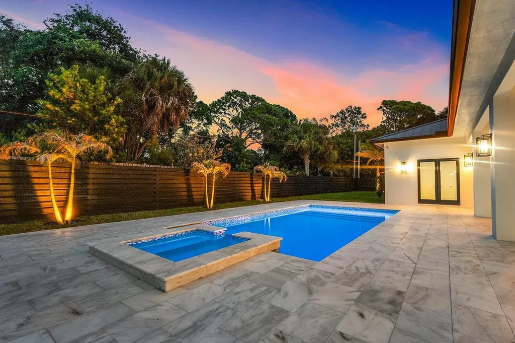 5701 Old Orange Road Jupiter FL 33458