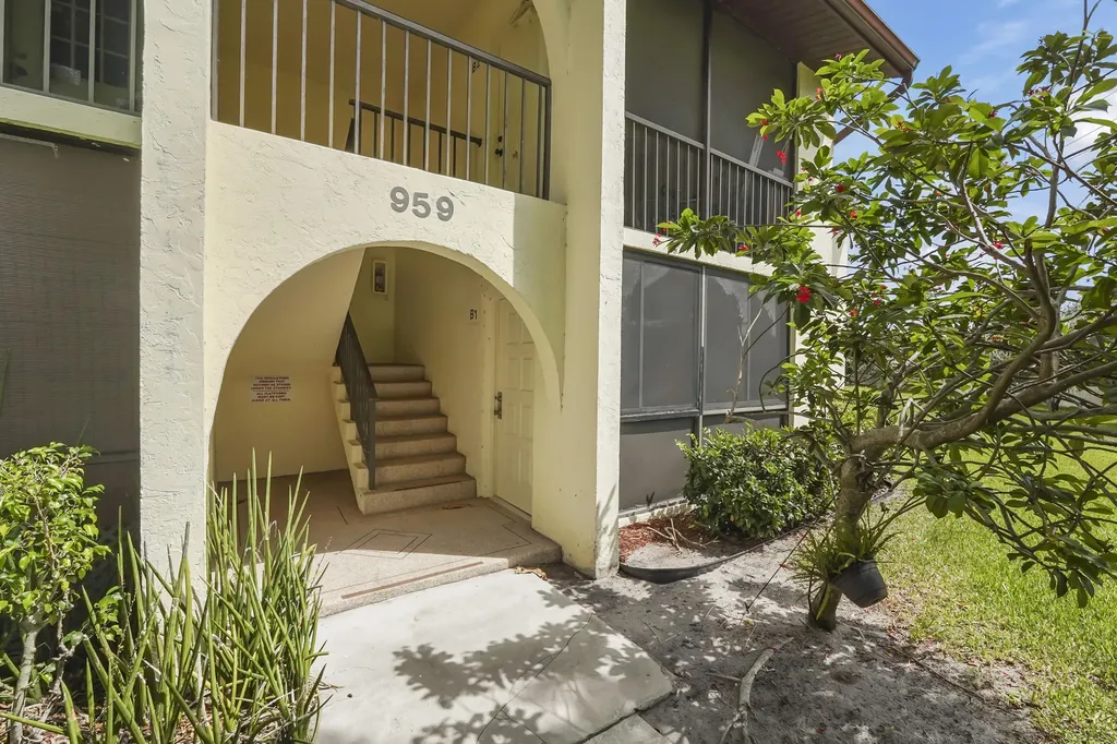 4709 Sable Pine Circle West Palm Beach FL 33417