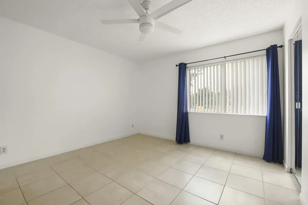 4709 Sable Pine Circle West Palm Beach FL 33417