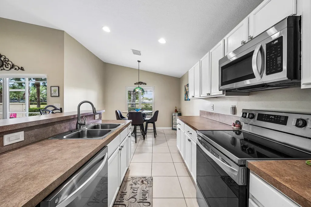 12095 Roma Road Boynton Beach FL 33437