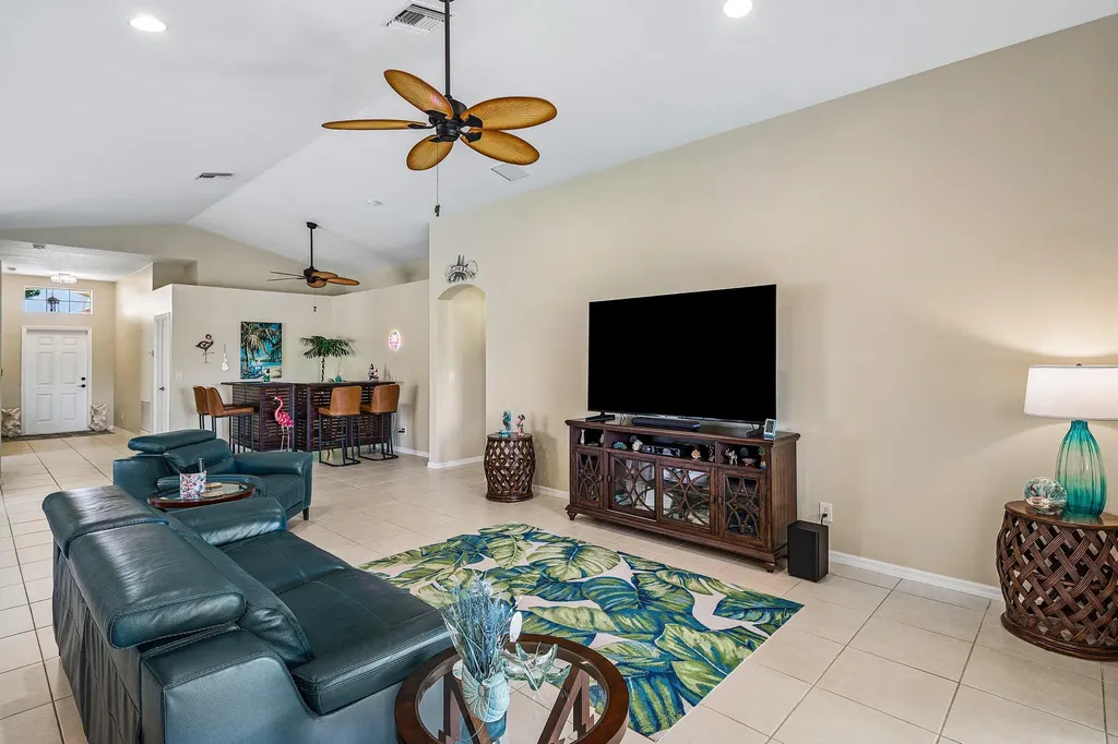 12095 Roma Road Boynton Beach FL 33437
