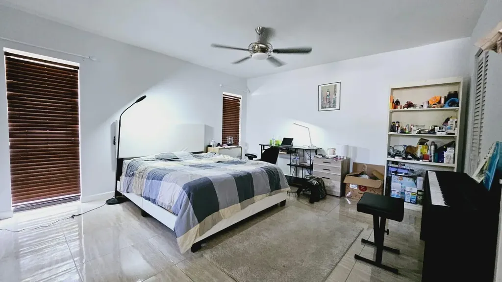 9701 N New River Canal Road Plantation FL 33324