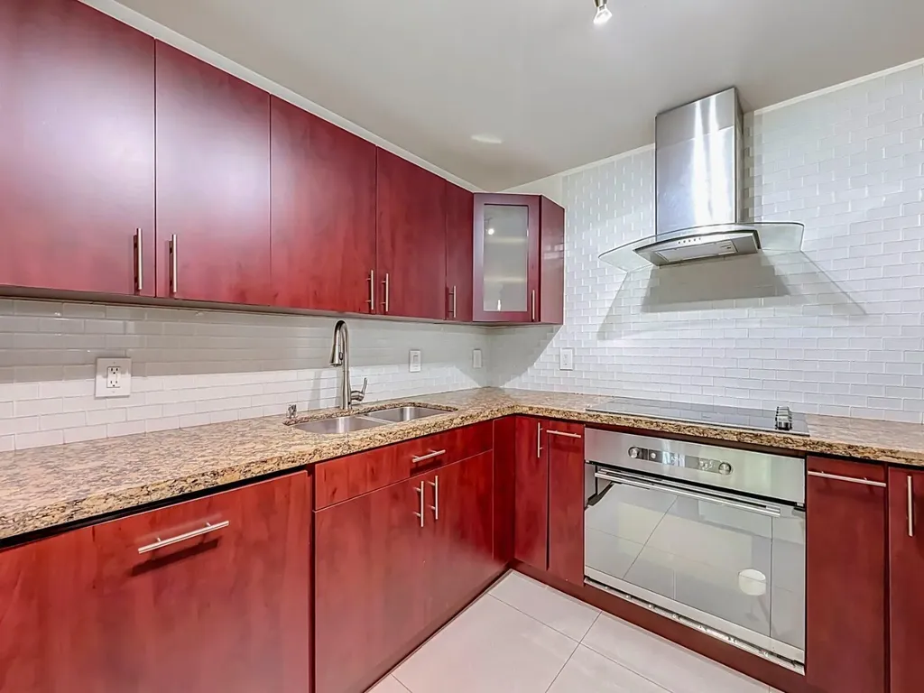 9701 N New River Canal Road Plantation FL 33324