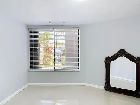 9701 N New River Canal Road Plantation FL 33324