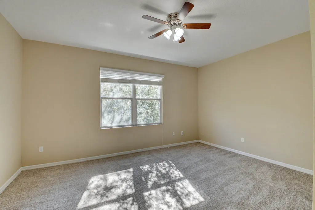 113 Hemingway Court Palm Springs FL 33461