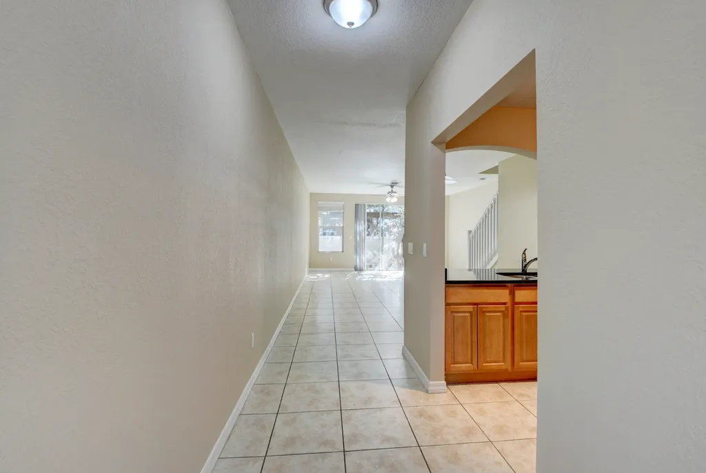 113 Hemingway Court Palm Springs FL 33461