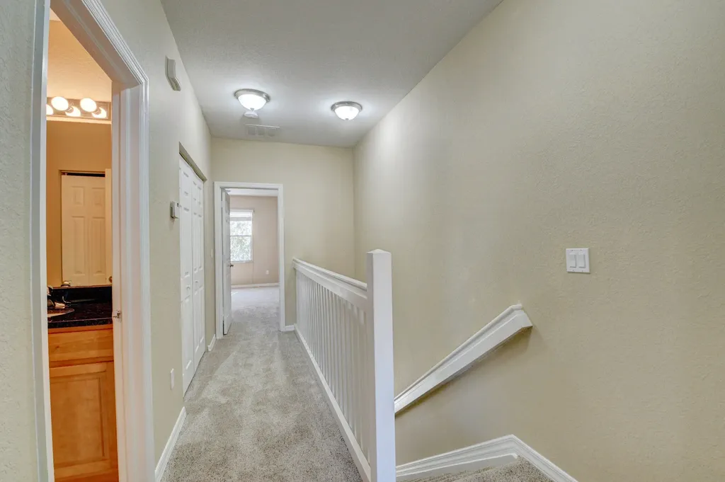 113 Hemingway Court Palm Springs FL 33461