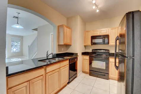 113 Hemingway Court Palm Springs FL 33461