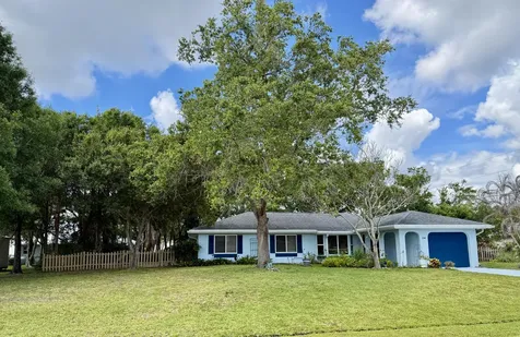 2342 SE Seamist Street Port St Lucie FL 34952