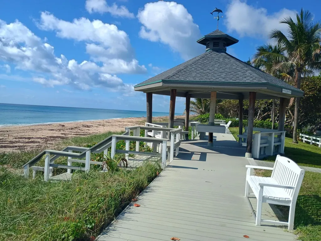 5505 N Ocean Boulevard Ocean Ridge FL 33435
