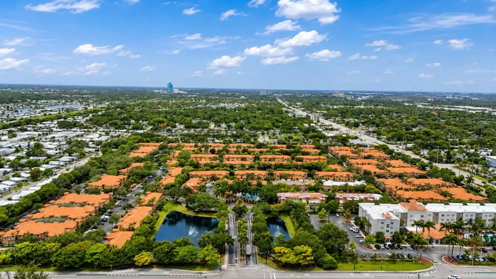 2154 Anchor Court Dania Beach FL 33312