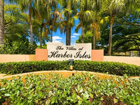 2154 Anchor Court Dania Beach FL 33312