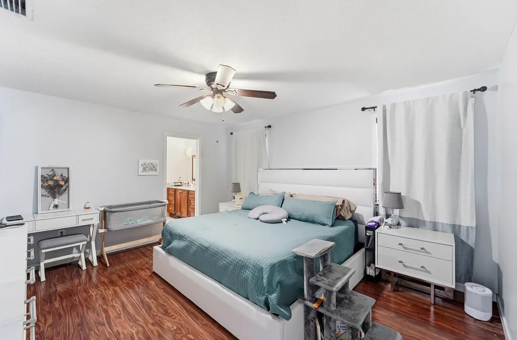 3275 NW 122nd Avenue Sunrise FL 33323