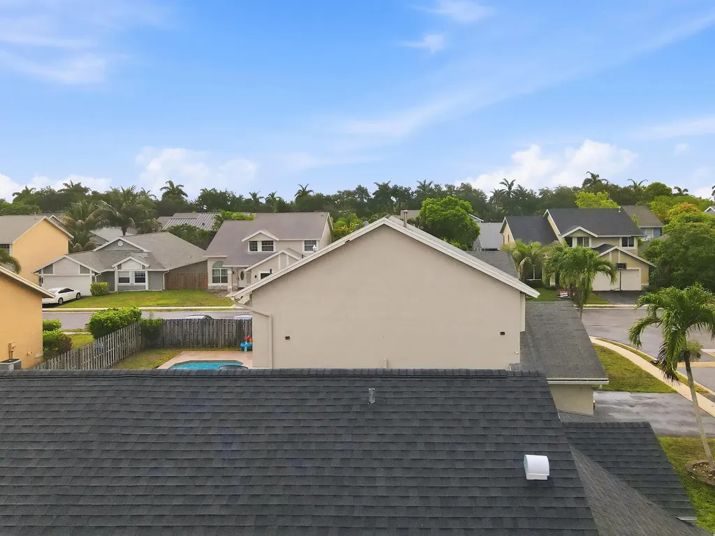 3275 NW 122nd Avenue Sunrise FL 33323