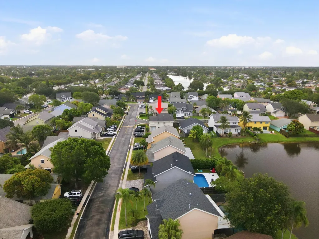 3275 NW 122nd Avenue Sunrise FL 33323