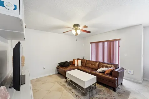3275 NW 122nd Avenue Sunrise FL 33323