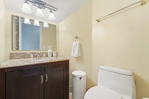 3275 NW 122nd Avenue Sunrise FL 33323