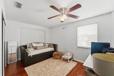 3275 NW 122nd Avenue Sunrise FL 33323