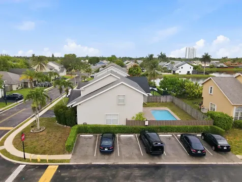 3275 NW 122nd Avenue Sunrise FL 33323