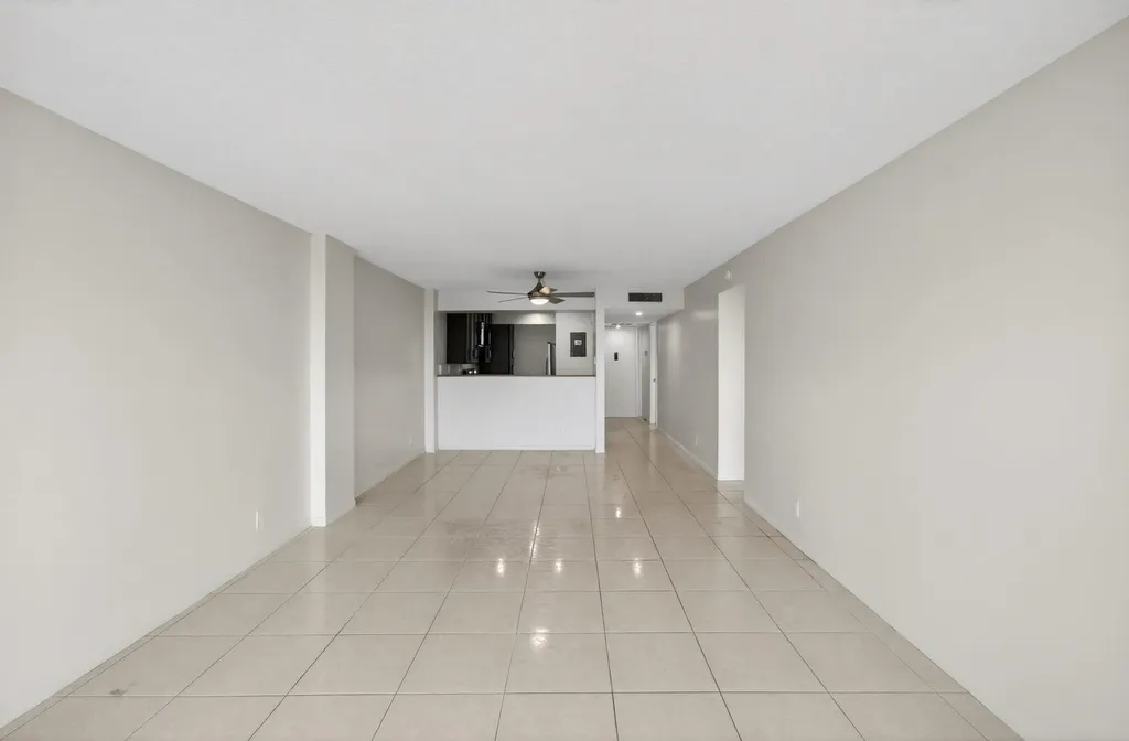 12 Royal Palm Way Boca Raton FL 33432