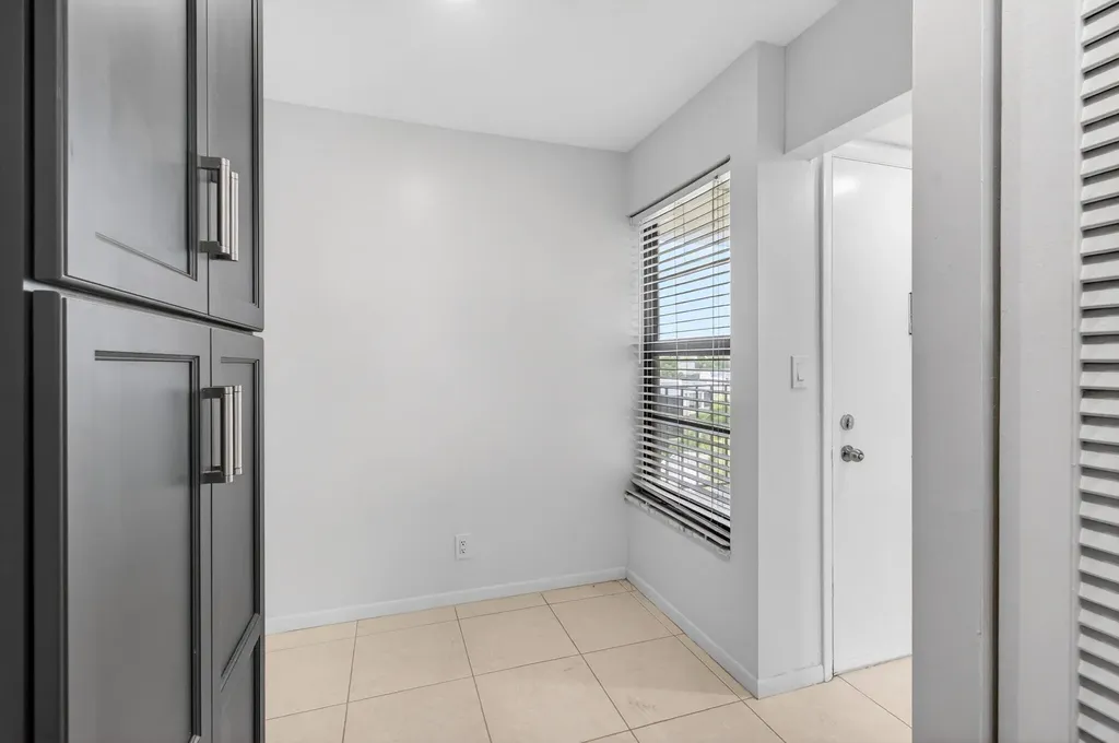 12 Royal Palm Way Boca Raton FL 33432