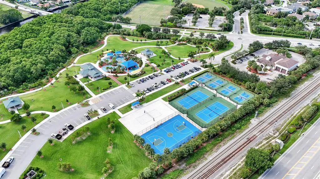 12 Royal Palm Way Boca Raton FL 33432