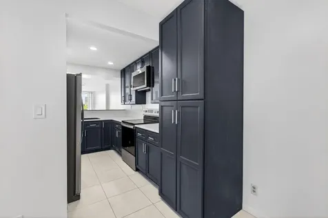 12 Royal Palm Way Boca Raton FL 33432