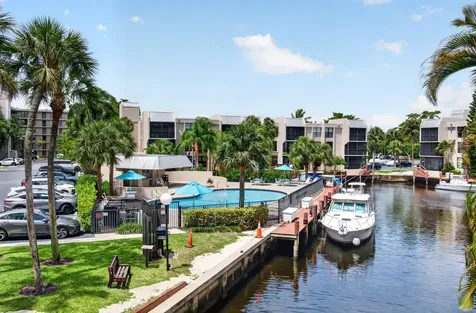12 Royal Palm Way Boca Raton FL 33432