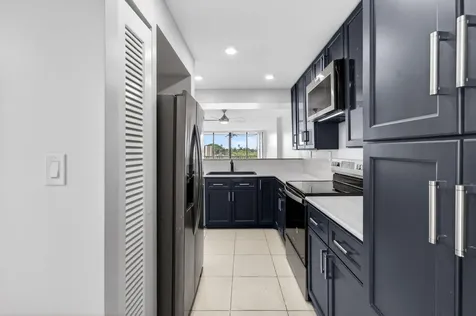 12 Royal Palm Way Boca Raton FL 33432