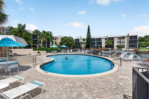 12 Royal Palm Way Boca Raton FL 33432