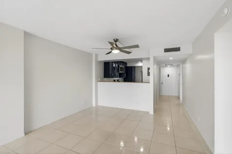 12 Royal Palm Way Boca Raton FL 33432