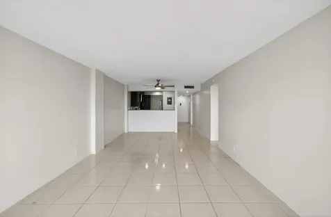 12 Royal Palm Way Boca Raton FL 33432