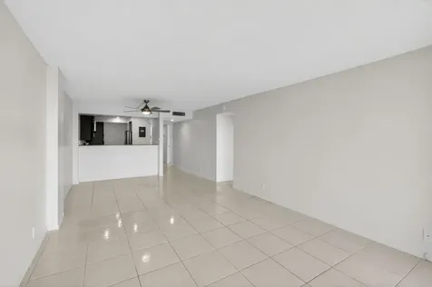12 Royal Palm Way Boca Raton FL 33432