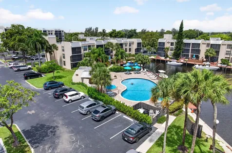 12 Royal Palm Way Boca Raton FL 33432