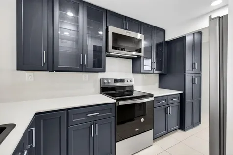 12 Royal Palm Way Boca Raton FL 33432
