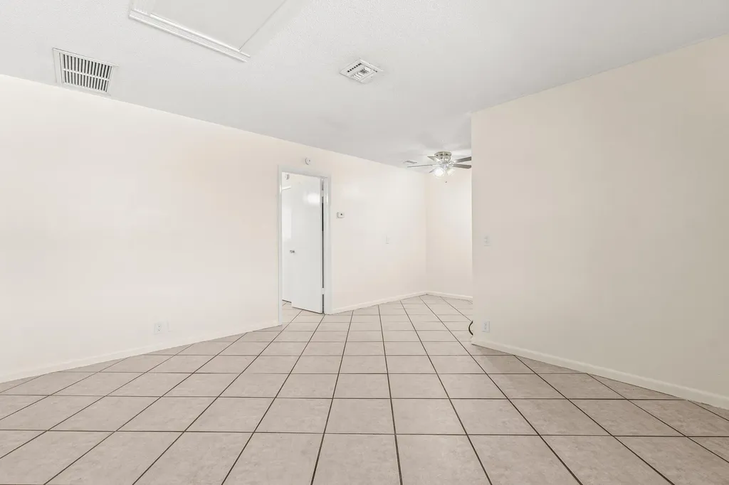504 9th Avenue N Lake Worth Beach FL 33460