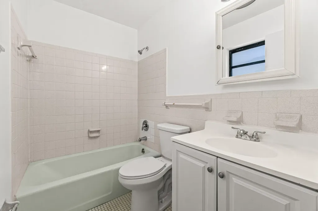 504 9th Avenue N Lake Worth Beach FL 33460