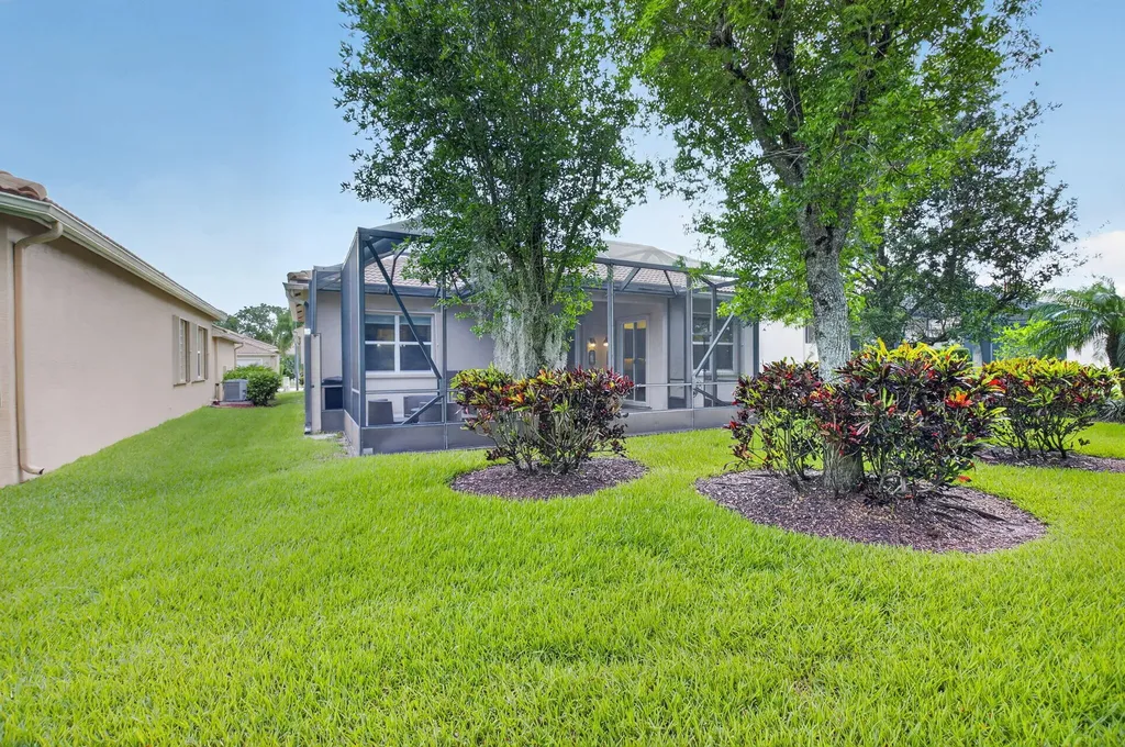 10959 Carmelcove Circle Boynton Beach FL 33473