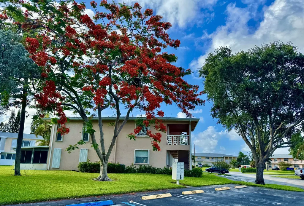 1740 NW 19th Terrace Delray Beach FL 33445