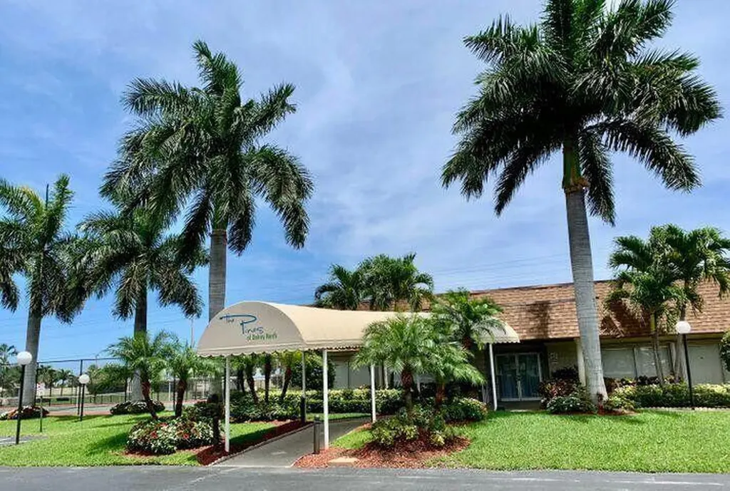 1740 NW 19th Terrace Delray Beach FL 33445