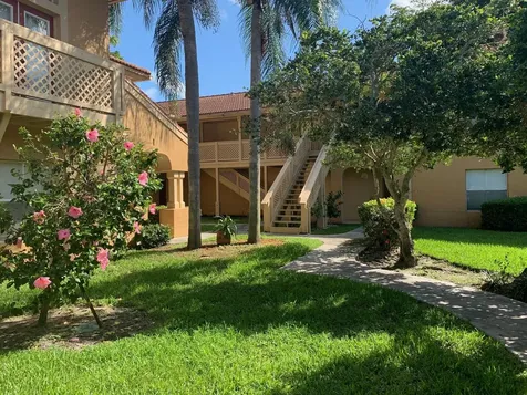 4799 Via Palm Lakes West Palm Beach FL 33417