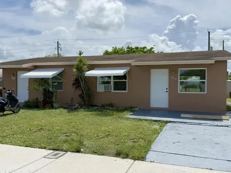 1920 SW 44th Avenue Fort Lauderdale FL 33317