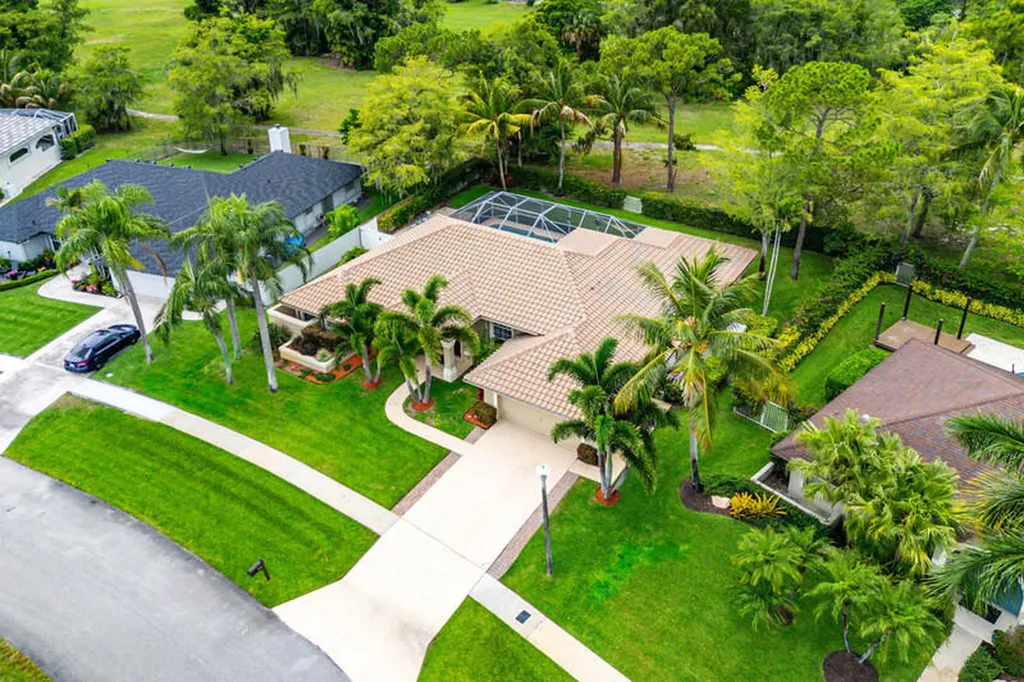 13546 Staimford Drive Wellington FL 33414