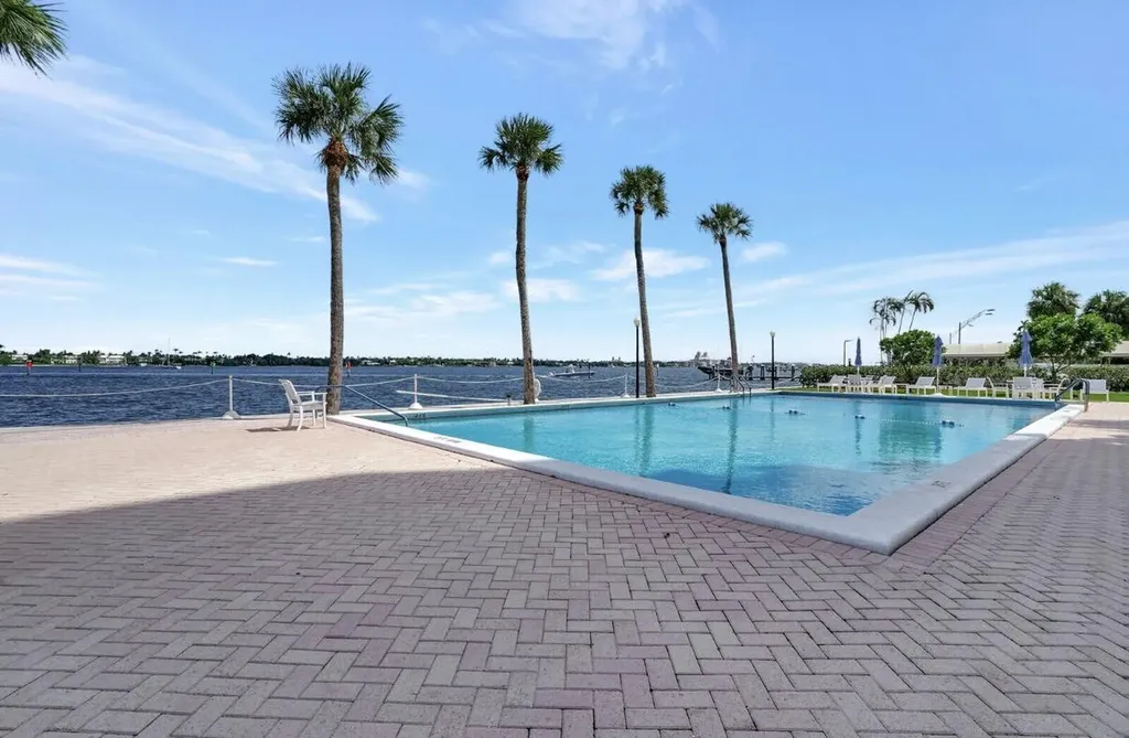 2600 N Flagler Drive West Palm Beach FL 33407