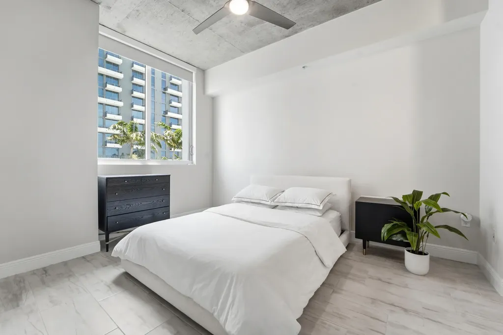 300 S Australian Avenue West Palm Beach FL 33401